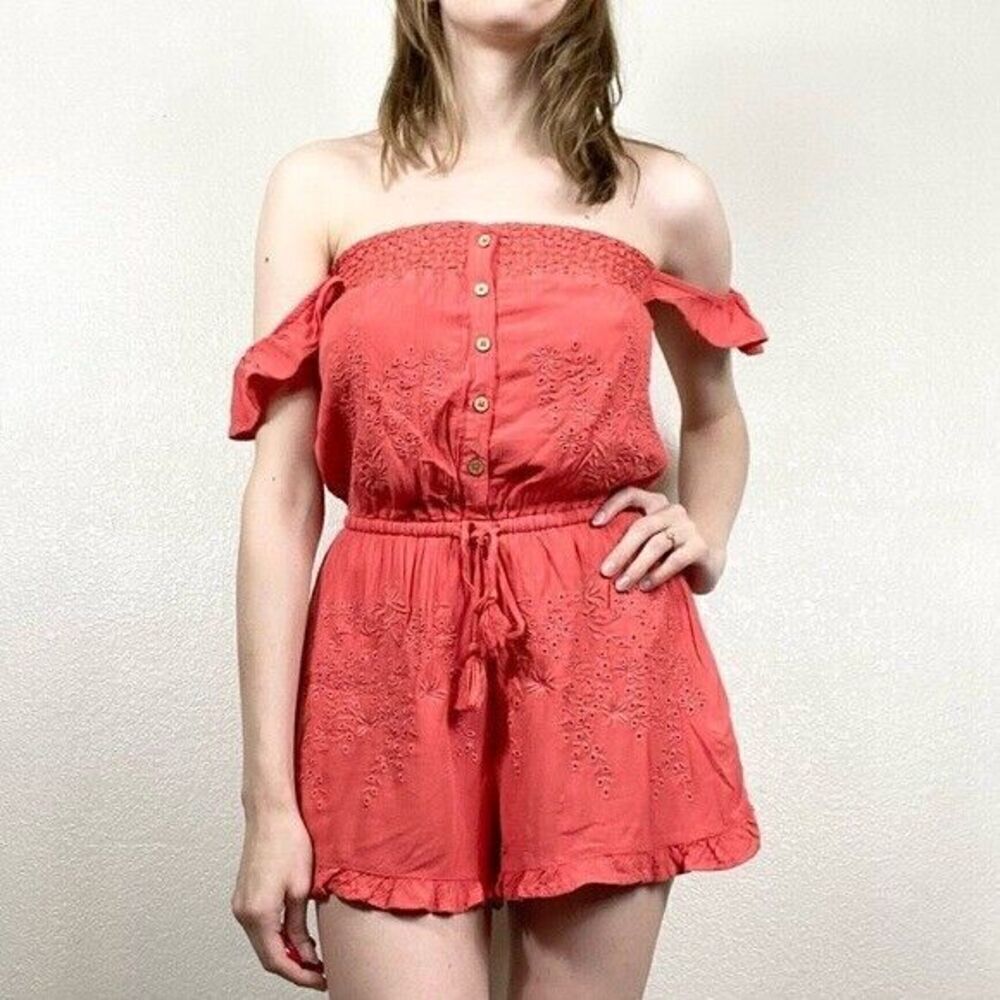 American Eagle Coral Orange Eyelet Lace Off The Shoulder Button Romper Size S